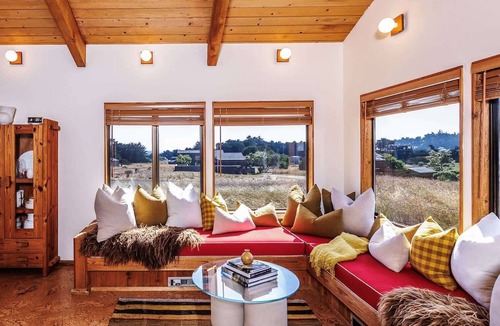 Sea Ranch House | Cozy 1BD & Loft for 4 Near Community Pool & Trails