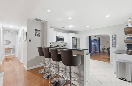 Pinellas Park House | Cozy 4BR Paradise - Pool+Hot Tub+Game Room+Fire Pit
