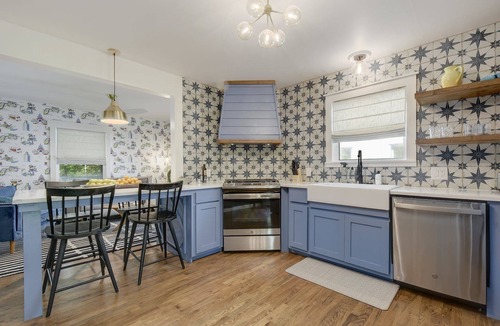 Bouldin House | Cozy Bouldin Bungalow minutes to Downtown - Fawn!
