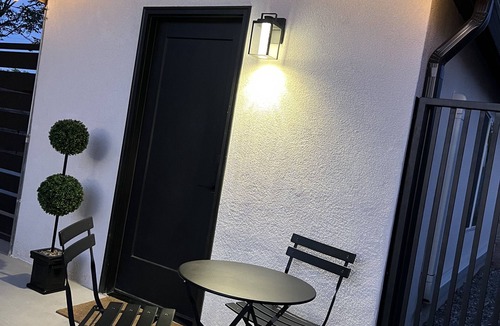 Highland Business Cottage | Cozy & chic Albuquerque casita near Route 66 & Vibrant Nob Hill