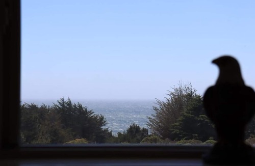 Gualala Apartment | Cozy Getaway with Ocean View and Private Entrance - EV Charger, No Kitchen