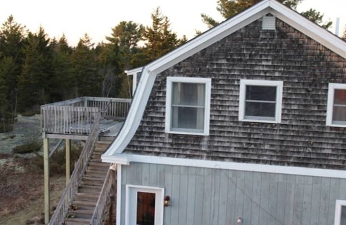 Brooklin Apartment | Cozy Little Carriage House with Spectacular Sunsets at The Rockbound House