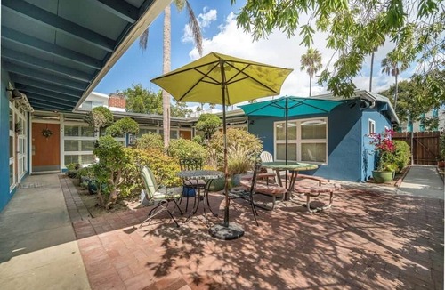 South Redondo Apartment | #D 1-level, 2Bd, 1block to Beach, Esplanade, Shops