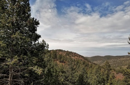 Cloudcroft Cabin | Deja View-Amazing Mountain Views!