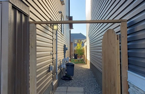 Calgary Apartment | Delightful and Serene Private Studio Close to the Airport