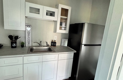 Land O' Lakes Apartment | Delightful studio with AC in Land O' Lakes