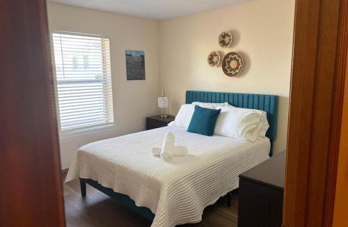 Northeast Heights House | Desert Charm Retreat with Pool Table in NE Heights