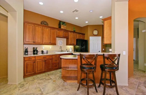 Indio House | Desert Escape, 3Bd 3Bth, 2 King Suites in Gated Country Club