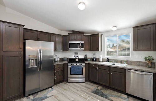 Norwalk House | Disney | Sofi Stadium and Venues | Beaches Close | Fire Pit