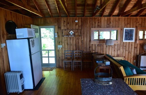 Deer Isle Cottage | Dow Road Waterfront - Privately situated