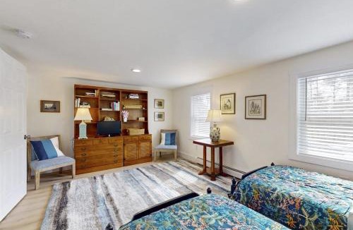 Wiscasset House | Elegant home with a cozy living area, Wifi, backyard, and washer/dryer