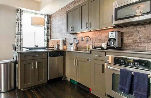 Historic District - North Villa | Enjoy a Pre-Holiday vacation in Historic Savannah