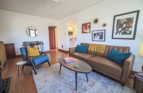 Southwest Calgary House | Entire Cliff Bungalow Heritage Property | 7 Beds, Garden Oasis, 4 Parking Spaces