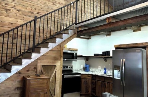 Parsons House | Entire home in Saint Paul, Kansas -2 bedrooms -3 beds -1 bath