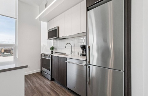 Victoria Park Apartment | Executive 1-Bedroom Apartment in Calgary | BLVD Beltline Building