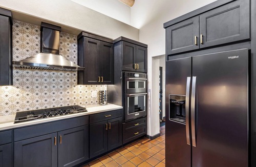 West Sedona House | Experience luxury at Sedona Red Mountain Retreat, a spacious 3-bedroom house with stunning views.