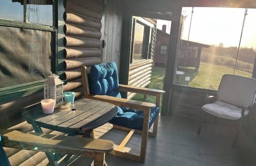 Castine Cottage | Family-Friendly Castine Escape | Games, Kayaks & Views