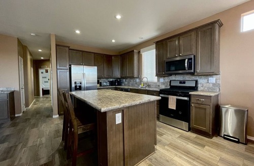 Williams House | Family Friendly-Grand Getaway Williams! Walk to downtown Route 66 & GC Railway!