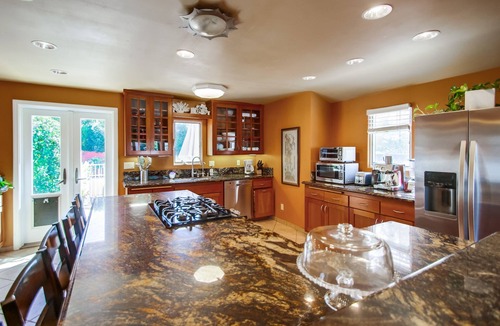 Beach Barber Tract House | Family-friendly vacation home newly renovated backyard 2 blocks from the beach ⛱️