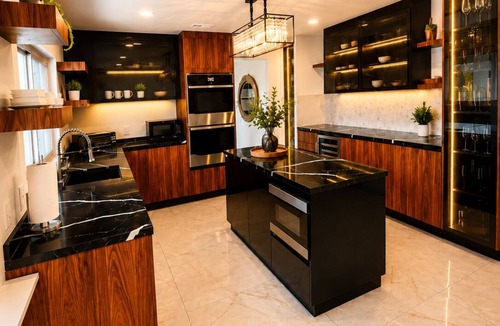 North Broadway House | MAJOR INTERNATIONAL SPORTING EVENT 2026 Luxury Estate Sleeps 10+ Private Shuttle to San Diego & LA Matches