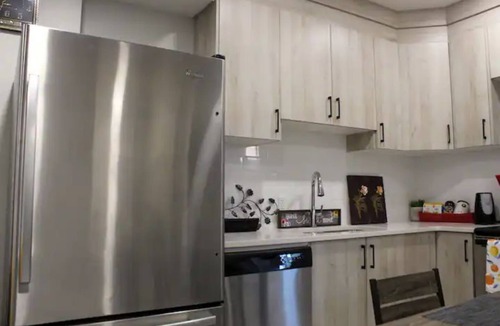 Southeast Calgary House | Forget ur worries in this spacious, light-filled, & serene legal basement suite