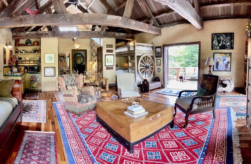 Point Arena House | Gardener’s Delight and Family Retreat – 5 minutes to town and stunning beaches