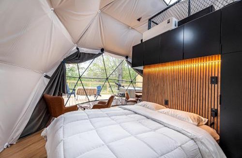 Bluewell Other | Geodesic Dome Retreat with Hot Tub & Fire Pit in Bluefield, West Virginia