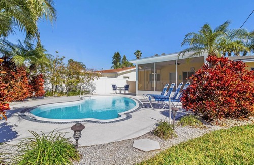 Bay Esplanade House | Gorgeous MARGARITAVILLE Pool Home/ClearwaterBeach-Huge discounts 6+ nites July