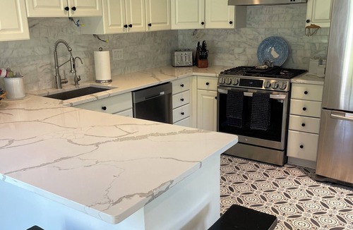 Bozman House | GRATITUDE FARM - A Tranquil Waterfront Renovated Farmhouse - Bozman, MD