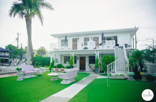St. Pete Beach Apartment | Gulfside Resort Unit 4