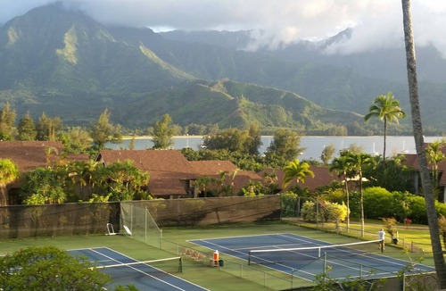 Princeville Apartment | HanaleiBayRESORT2312, 215.00 8/16-18 or269.00 8/22-26BlowOutSalBeachFront 10Star