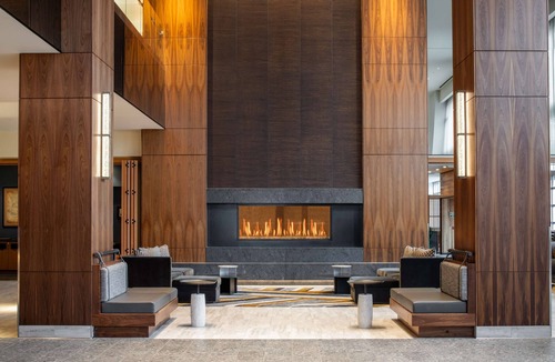 Downtown Vancouver Hotel | Hilton Vancouver Washington