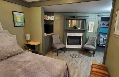 Matewan Cabin | Historic Matewan House Lodging