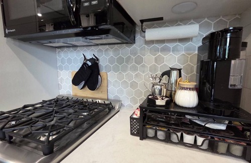 River Ranch Cottage | Home Sweet Home RV: Sleeps 8 at River Ranch 146