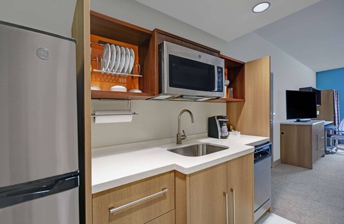 Blacksburg Hotel | Home2 Suites by Hilton Blacksburg - University
