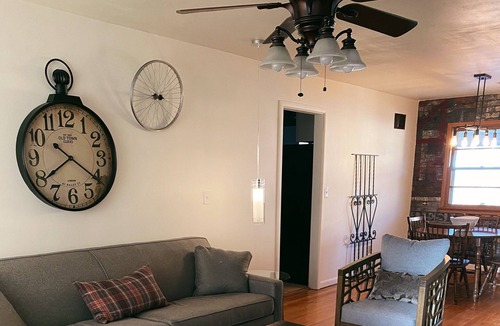 Derby House | Industrial 3 Bedroom Home with Game Room & Patio