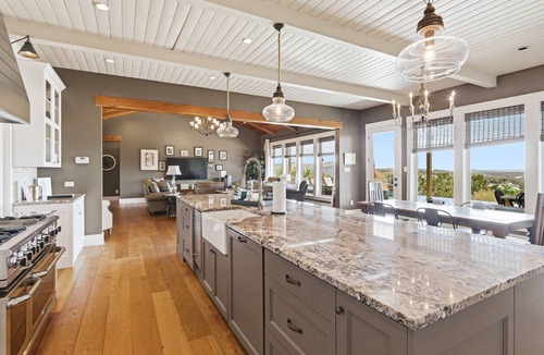Canyon Lake House | Infinity Edge - Luxury Lake View, Heated Infinity Pool & Chef Kitchen