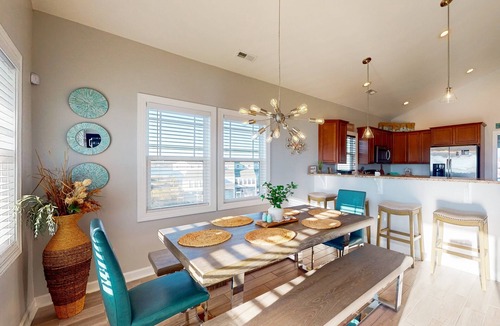 North Topsail Beach House | Island Dreams 4BR Retreat: Short walk to Beach with ocean views, pet-friendly