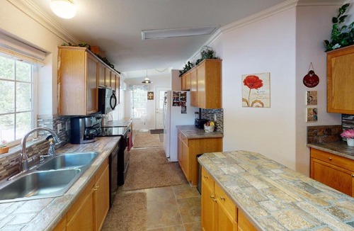 Red River House | Jayhawk Cottage