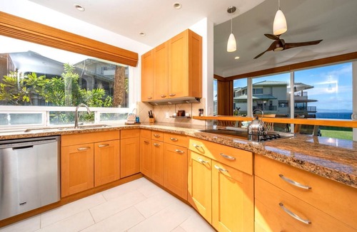 Napili Condo | Kapalua Bay Villas | Oceanfront 1 BR, Sleeps 4 | Car Incl. w/6+ Nights | KBV-28G2 by KBM