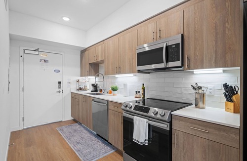 Bankers Hill Apartment | King Bed & Rooftop Views Prime Bankers Hill near Balboa Park