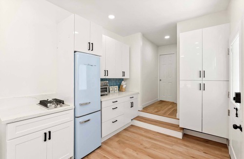 Beach Barber Tract Villa | La Jolla Villa by the Sea - Walk to Windansea