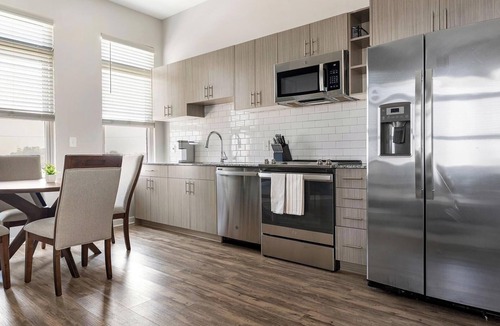 Yamacraw Village Apartment | Landing | Modern 2BD in Downtown