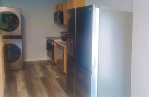 Fischer Cabin | Large cabin - all appliances - 3 miles from large lake; River Tubing, water park