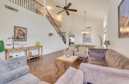 Coolidge House | Large Pool & Yard w/Bocce: Oasis in Coolidge!