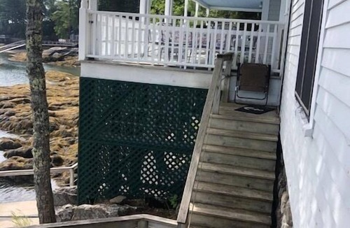 Blue Hill House | Left Bank - Blue Hill Bay - New for 2023!