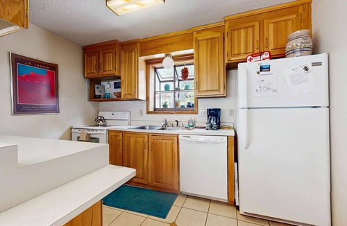 Angel Fire Condo | Lift A4 Condo - Walk to Ski, Hike, Bike & Dining