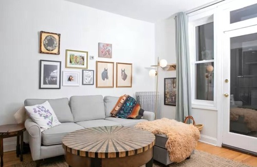Sheffield Neighbors Condo | Lincoln Park Light-filled, Historic 1BDR Retreat