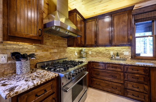 Hochatown Cabin | Liquid Therapy Lodge | Resort-Style Luxury with Private Pool and Cabana