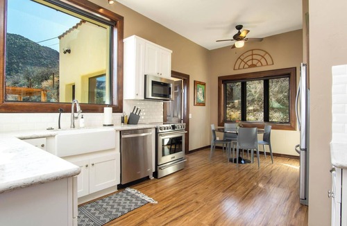 Jerome House | Little Daisy Geologist House Sleeps 8 Sedona Views